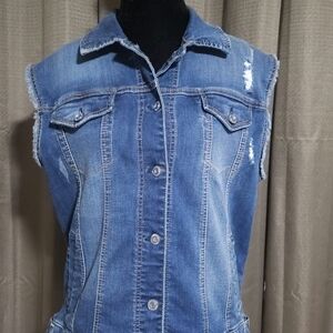 Kensie Blue Sleeveless Jean Jacket